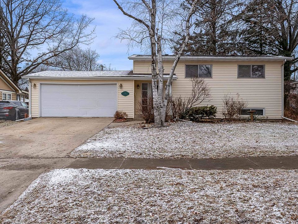 1st image of 2803 Karen Dr