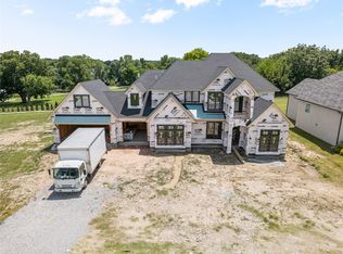 6610 E 153rd St S, Bixby, OK 74008