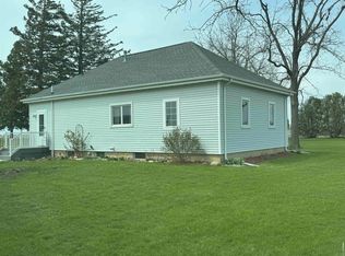 2325 Exeter Ave, Ionia, IA 50645