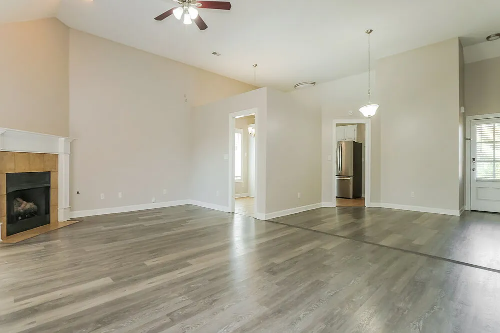 3 bed, 2.0 bath, 1775 sqft, $1,890 — Photo 4
