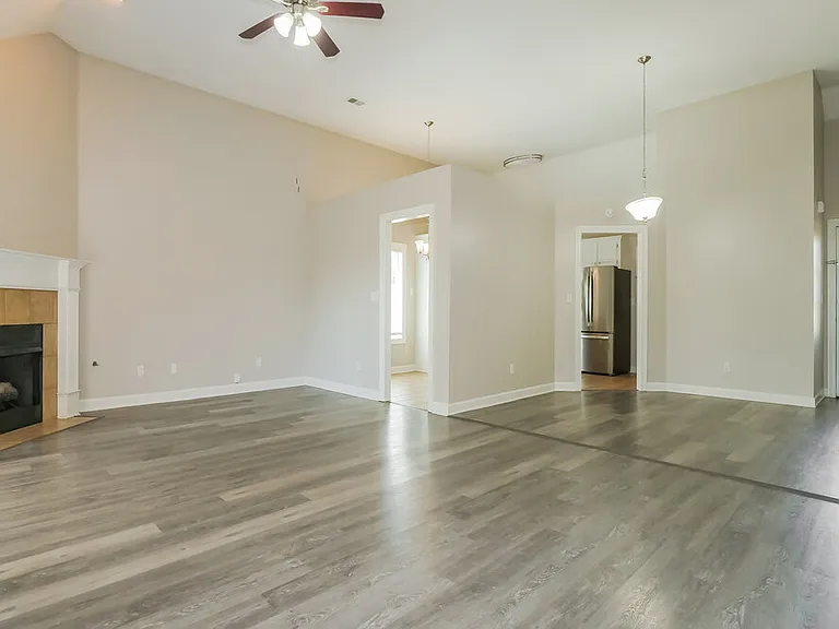 4480 Aberton Dr — Photo 4