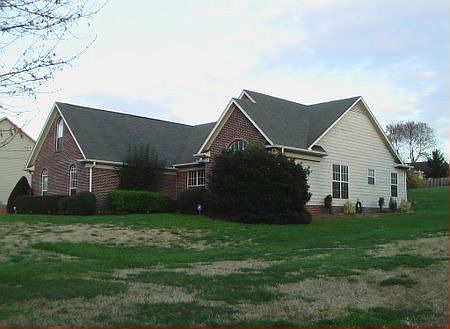 1st image of 419 Dairy Ln