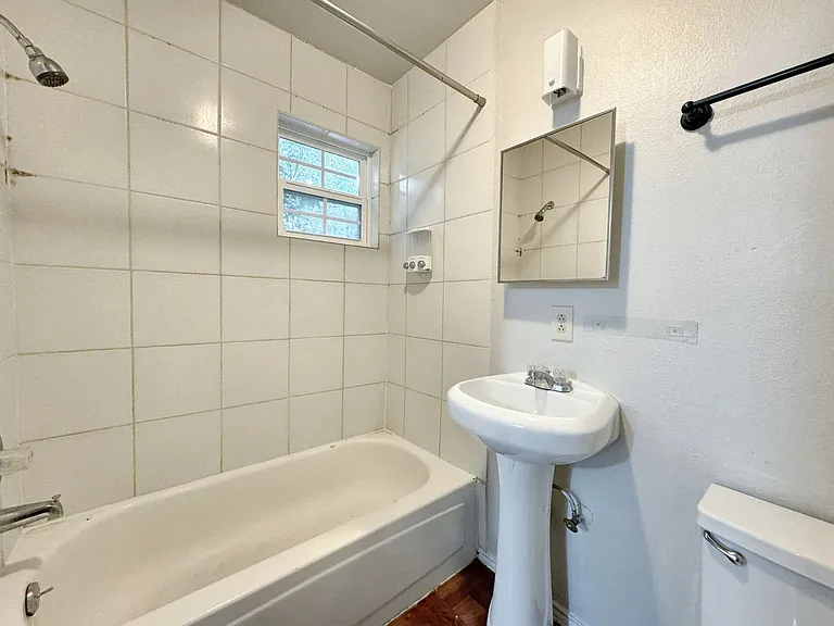 726 Denver Blvd #3 — Photo 14