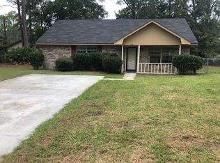 812 Hidden Hollow Cir, Hinesville, GA 31313
