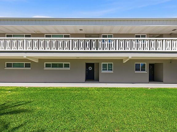 2nd image of 400 Larboard Way APT 105