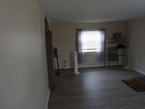5th image of 506 Cottage Ave