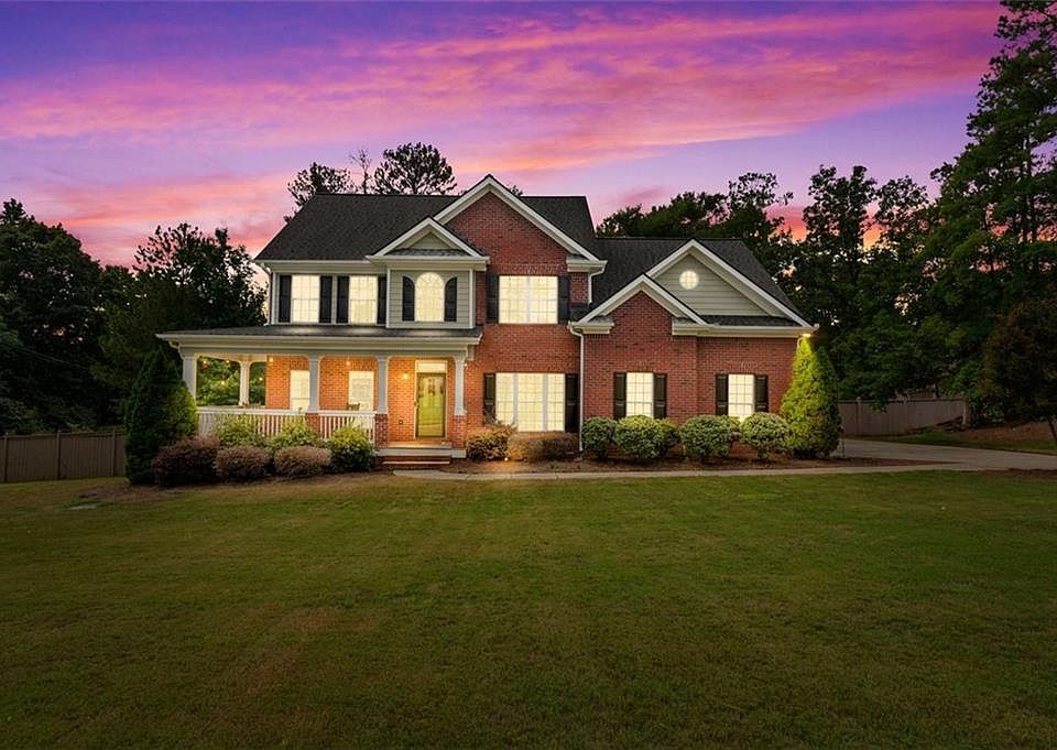 1st image of 100 Coldwater Creek Dr