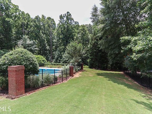 5th image of 108 Hidden Springs Ln