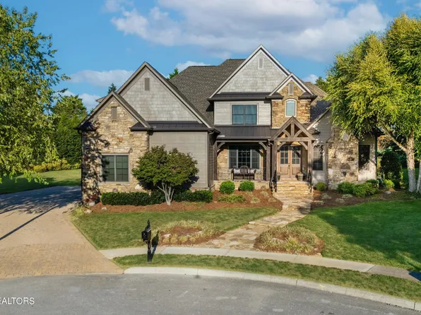 1512 Lukes Woods Ln, Knoxville, TN 37922