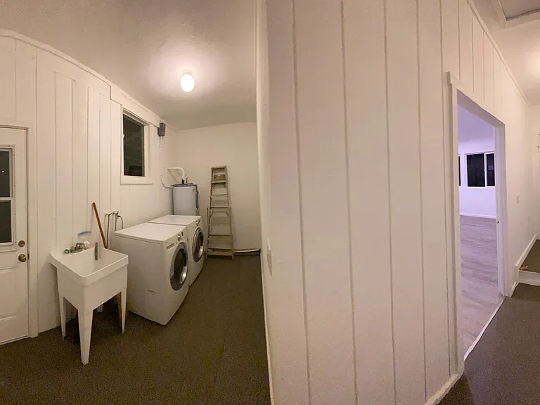 402 E Lanikaula St #A — Photo 13