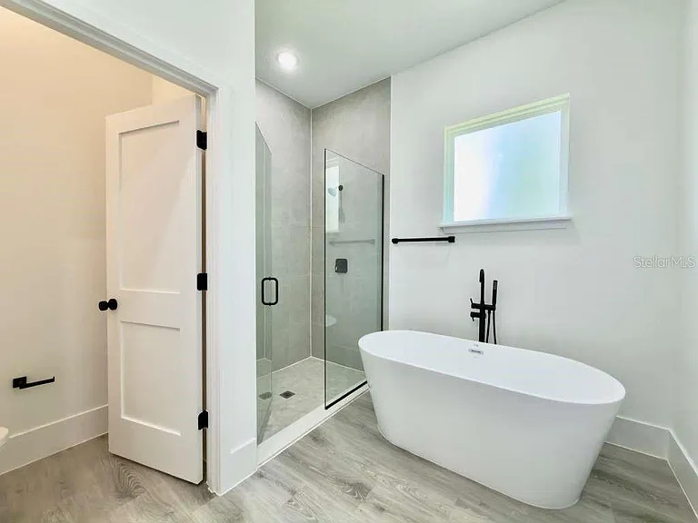 15775 SW 59th Avenue Rd — Photo 43