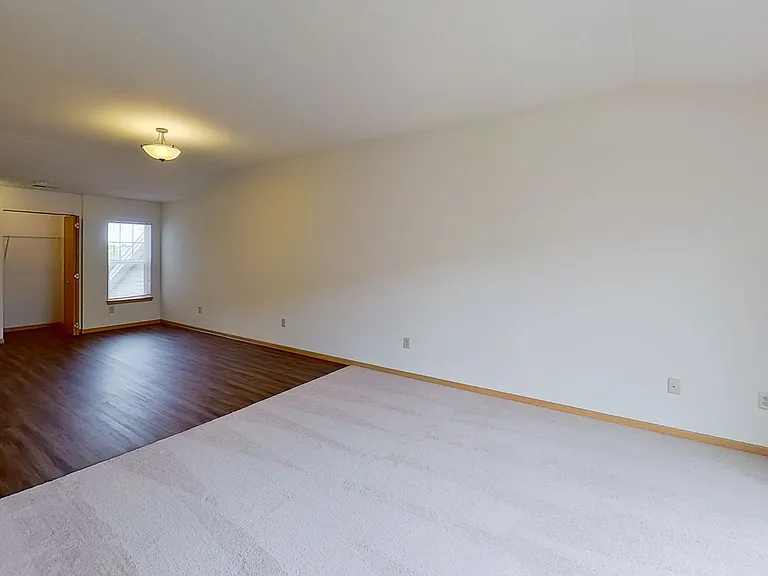 625 Cedar Bluffs Way #22 — Photo 11