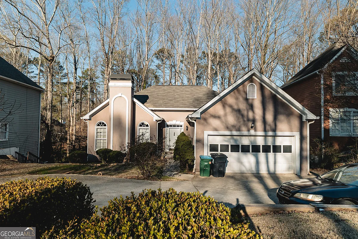 Building Photo - 525 Rams Way