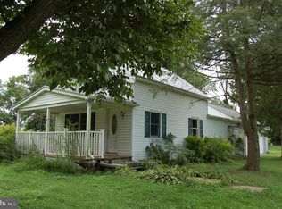 19 Silvertown Rd, Jonestown, PA 17038