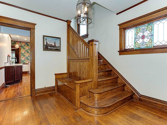 2nd image of 6112 Exchange St