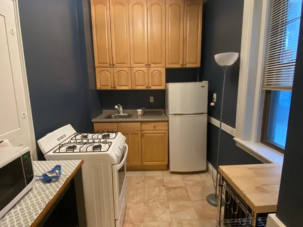 247 Chestnut Hill Ave, Brighton, MA