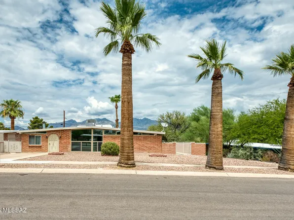 6101 E Seneca St, Tucson, AZ 85712