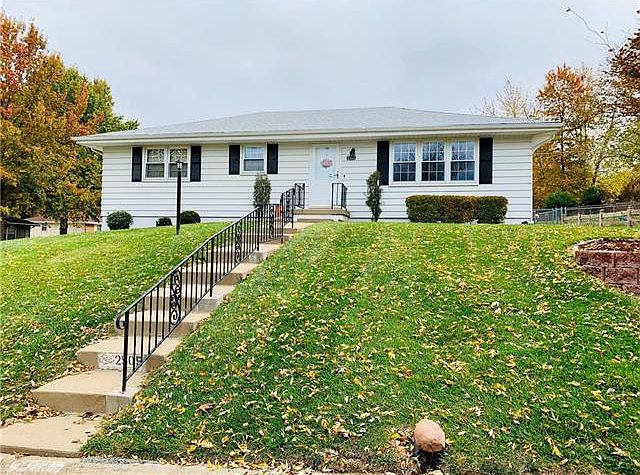 1st image of 2505 Cougar St