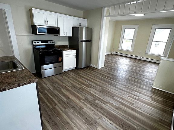 5th image of 42 Spring St #2