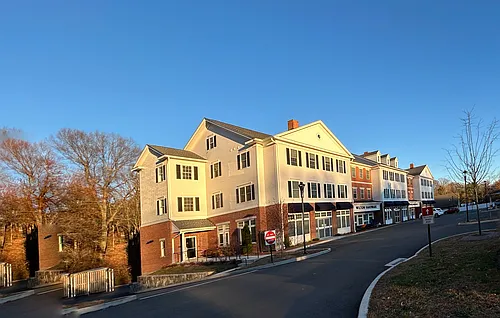 200 Danbury Rd Photo 1