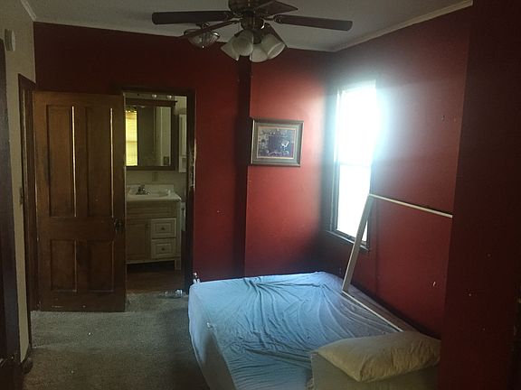 5th image of 4503 S 33rd St