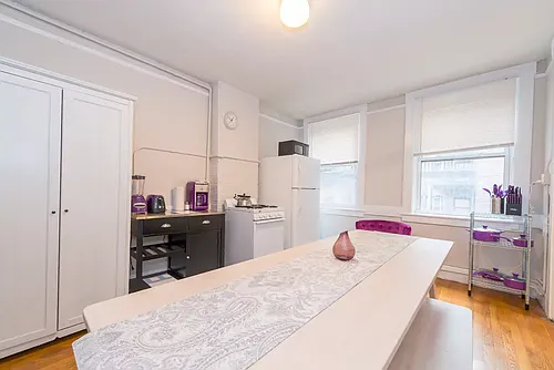 161 Endicott St #1R Photo 1