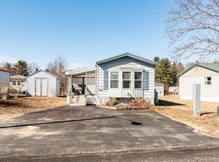 32 Trade Wind Ln, Rochester, NH 03867
