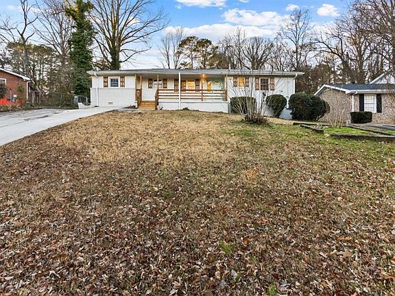 3rd image of 1891 Valley Ridge Dr SW