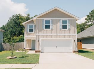 3173 Heritage Oaks Cir, Navarre, FL 32566