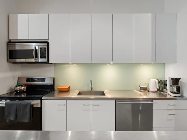 16 Greene Street image 9 of 25