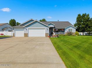 1999 W Heavenly Star Ct, Post Falls, ID 83854