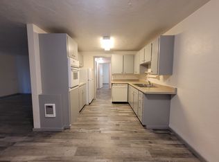 601 Coburg Rd #2, Eugene, OR 97401