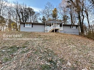 4365 Stonewall Tell Rd, Atlanta, GA 30349