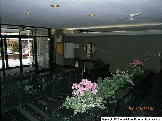 Sold by BHGRE Safari Realty | media 40