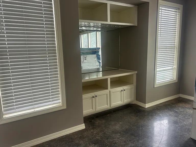 318 Commerce St #1 — Photo 6