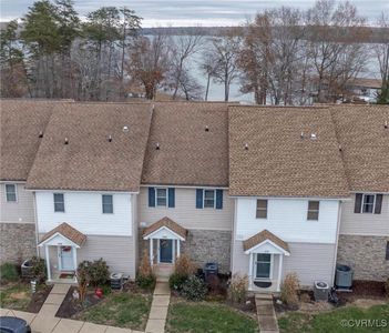 238 Lake Front Dr, Mineral, VA, 23117