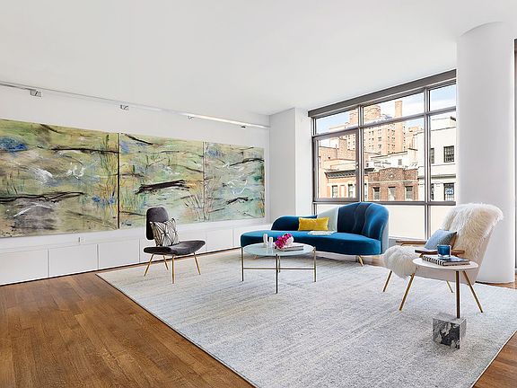 3rd image of 120 W 72nd St APT 5A