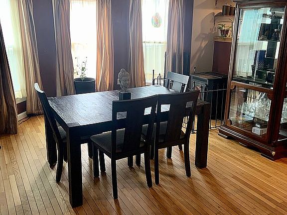 1st floor dining room 