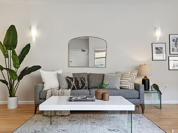 4th image of 1540 Lombard St Unit I