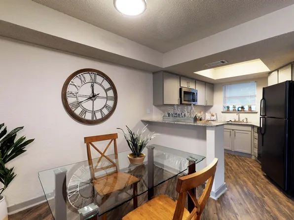 The Elise Apartments