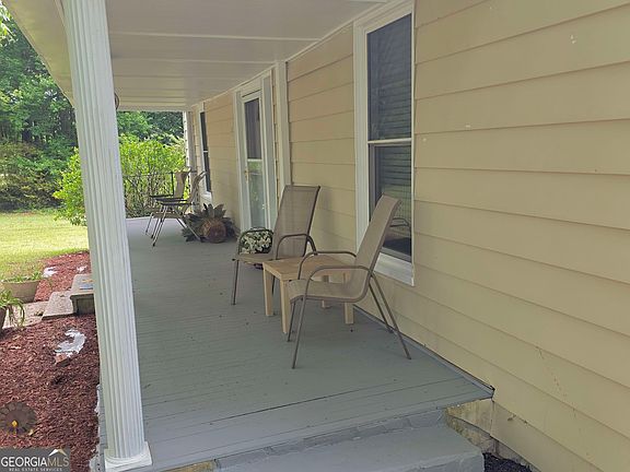 5th image of 2863 Maysville Rd