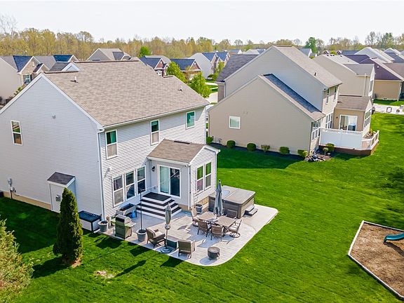 4th image of 34545 Braemore Dr