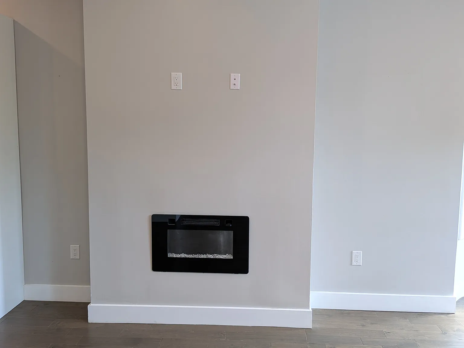 2 bed, 900 sqft, $1,695 — Photo 3