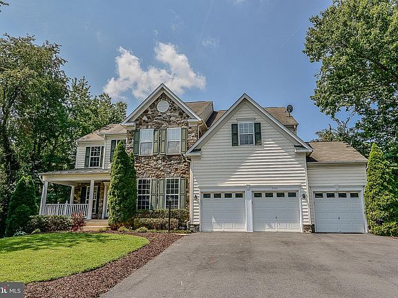 2nd image of 9206 Gilmore Dr
