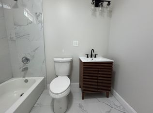 740 Dixwell Ave #2A, New Haven, CT 06511