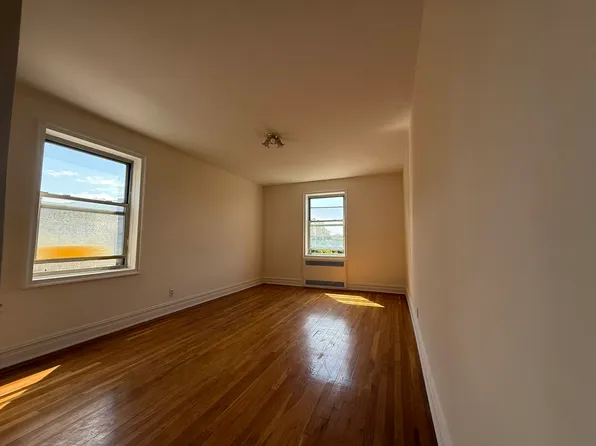 1717 Avenue N image 21 of 23