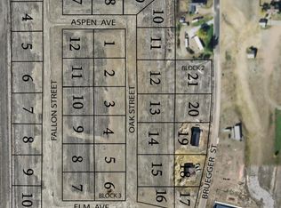 8 Four Fallon St #B, Alexander, ND 58831