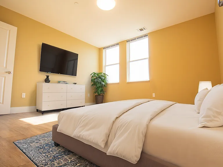 Wellington Square Apartments (A 55+ Community) — Photo 5