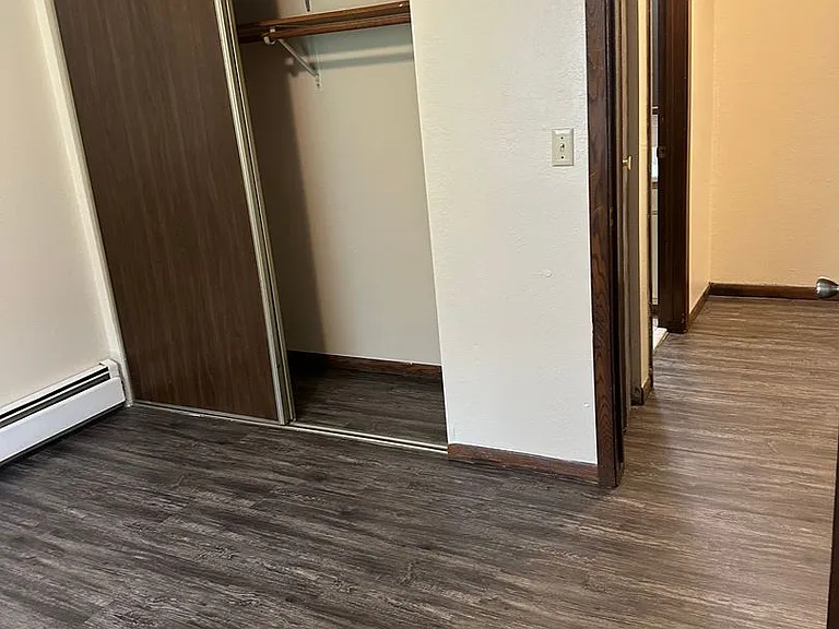 525 6th Ave N #2 — Photo 5