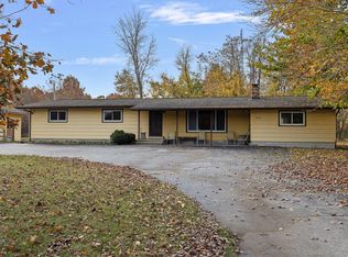4044 Sawyer Rd, Sawyer, MI 49125